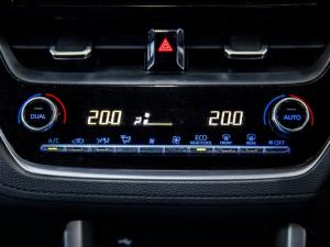 Toyota Corolla Cross 1.8 Hybrid XS - Image 14