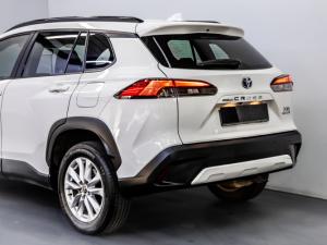 Toyota Corolla Cross 1.8 Hybrid XS - Image 9