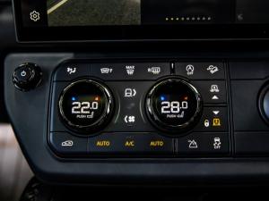 Land Rover Defender 110 Octa - Image 18