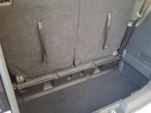 Suzuki Ertiga 1.5 GA - Image 12