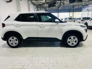 Hyundai Venue 1.0T Motion auto - Image 10