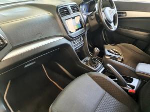 Toyota Urban Cruiser 1.5 XR - Image 9