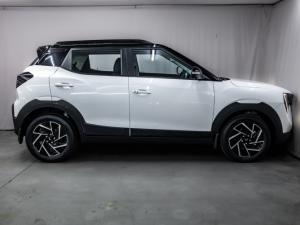 Mahindra XUV 3XO 1.2T AX7L - Image 19