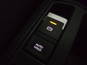 Volkswagen T-Roc 2.0TSI 4Motion Design - Image 11