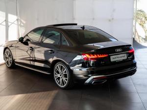 Audi A4 40TFSI S line - Image 11