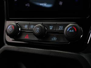Ford Ranger 3.0TD V6 double cab Wildtrak 4WD - Image 29