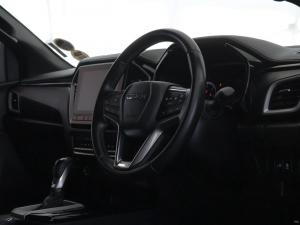 Isuzu D-Max 3.0TD double cab V-Cross - Image 20