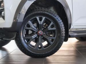 Isuzu D-Max 3.0TD double cab V-Cross - Image 3