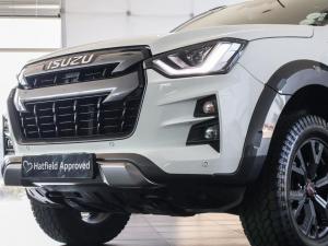 Isuzu D-Max 3.0TD double cab V-Cross - Image 8