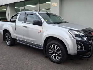 Isuzu D-Max 250 Extended cab X-Rider auto - Image 1