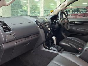 Isuzu D-Max 250 Extended cab X-Rider auto - Image 5