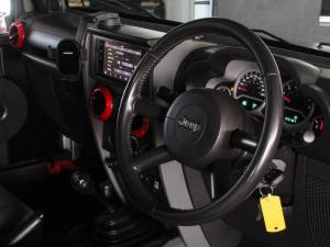 Jeep Wrangler 3.8L Rubicon - Image 14