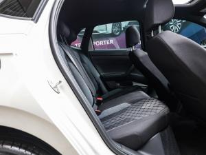Volkswagen Polo hatch 1.0TSI R-Line - Image 10