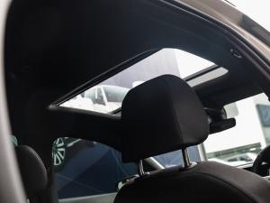 Volkswagen Polo hatch 1.0TSI R-Line - Image 9