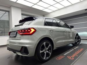 Audi A1 Sportback 30TFSI S line - Image 11