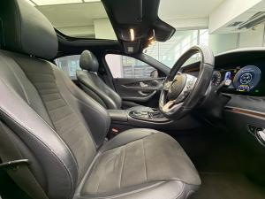 Mercedes-Benz E-Class E200 - Image 21