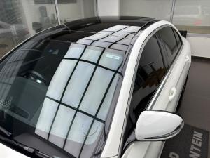 Mercedes-Benz E-Class E200 - Image 27