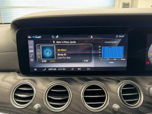 Mercedes-Benz E-Class E200 - Image 8