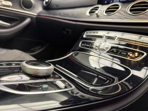 Mercedes-Benz E-Class E200 - Image 9