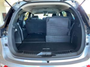 Isuzu mu-X 1.9TD LS - Image 11