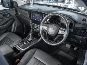 Isuzu mu-X 1.9TD LS - Image 12