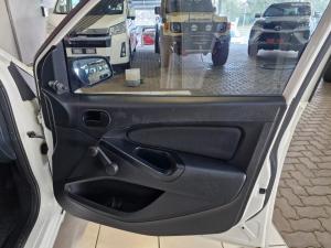 Ford Figo 1.4TDCi Ambiente - Image 12
