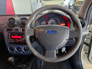 Ford Figo 1.4TDCi Ambiente - Image 16
