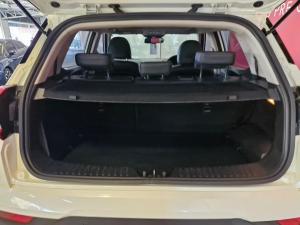 Mahindra XUV300 1.5TD W8 - Image 12