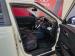 Mahindra XUV300 1.5TD W8 - Thumbnail 17