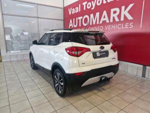 Mahindra XUV300 1.5TD W8 - Image 8