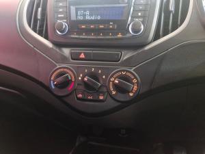 Toyota Starlet 1.4 Xi - Image 20