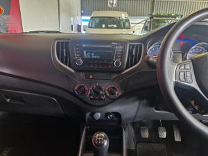 Toyota Starlet 1.4 Xi - Image 22
