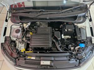Volkswagen Polo hatch 1.6 Conceptline - Image 24