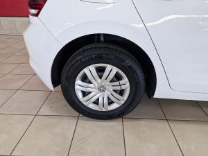 Volkswagen Polo hatch 1.6 Conceptline - Image 9