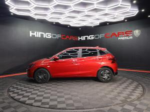Hyundai i20 1.2 Premium - Image 5