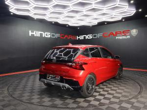 Hyundai i20 1.2 Premium - Image 8