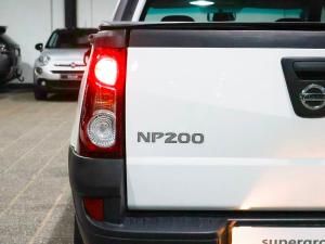 Nissan NP200 1.6i safety pack (aircon) - Image 11