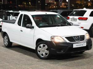 Nissan NP200 1.6i safety pack (aircon) - Image 1