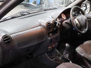 Nissan NP200 1.6i safety pack (aircon) - Image 23