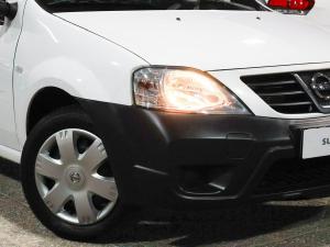 Nissan NP200 1.6i safety pack (aircon) - Image 2