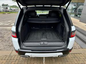 Land Rover Range Rover Sport HSE TDV6 - Image 9
