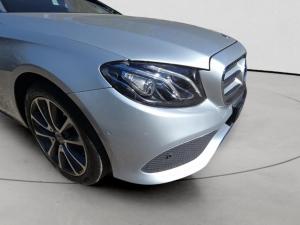 Mercedes-Benz E-Class E220d Avantgarde - Image 19