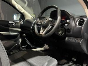 Nissan Navara 2.5DDTi double cab SE Plus 4x4 - Image 14
