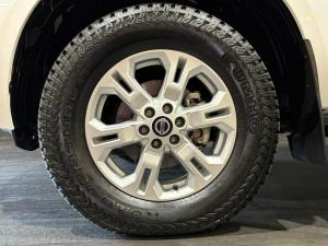 Nissan Navara 2.5DDTi double cab SE Plus 4x4 - Image 21