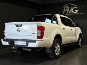 Nissan Navara 2.5DDTi double cab SE Plus 4x4 - Image 6