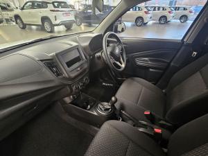 Toyota Vitz 1.0 - Image 7
