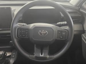 Toyota RAV4 2.5 HEV GX E-Four - Image 8