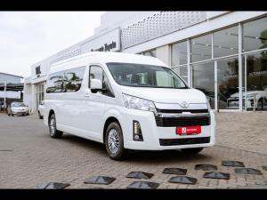 Toyota Quantum 2.8 SLWB bus 14-seater GL manual - Image 1