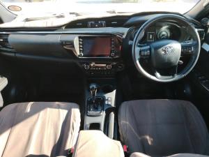 Toyota Hilux 2.8GD-6 double cab 4x4 Legend 50 auto - Image 6