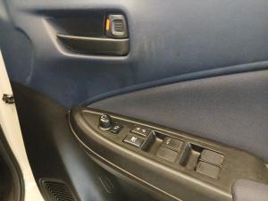 Toyota Starlet 1.5 XS manual - Image 21